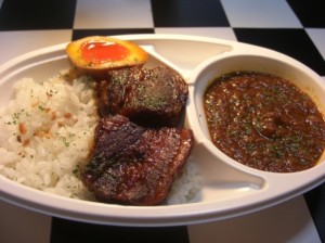 【106YASS】絶品!角煮カレー1