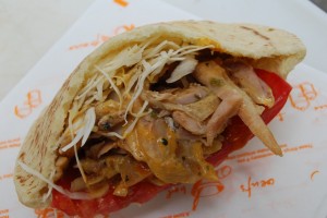 【066ペルシアンドネルケバブ】チキンケバブ