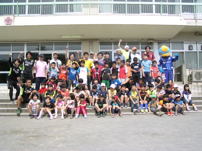 町田市立第四小学校ptaおやじの会主催のサッカー教室に参加しました Fc町田ゼルビア オフィシャルサイト