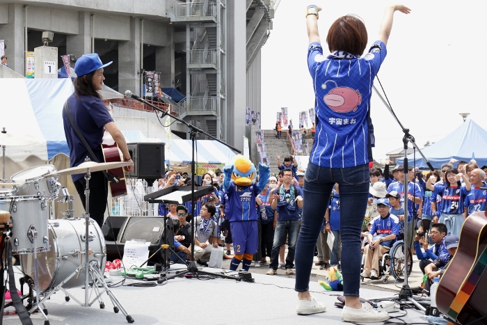 160612E_0048 (700x467)