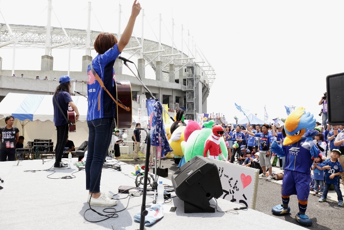 160612E_0101 (700x467)