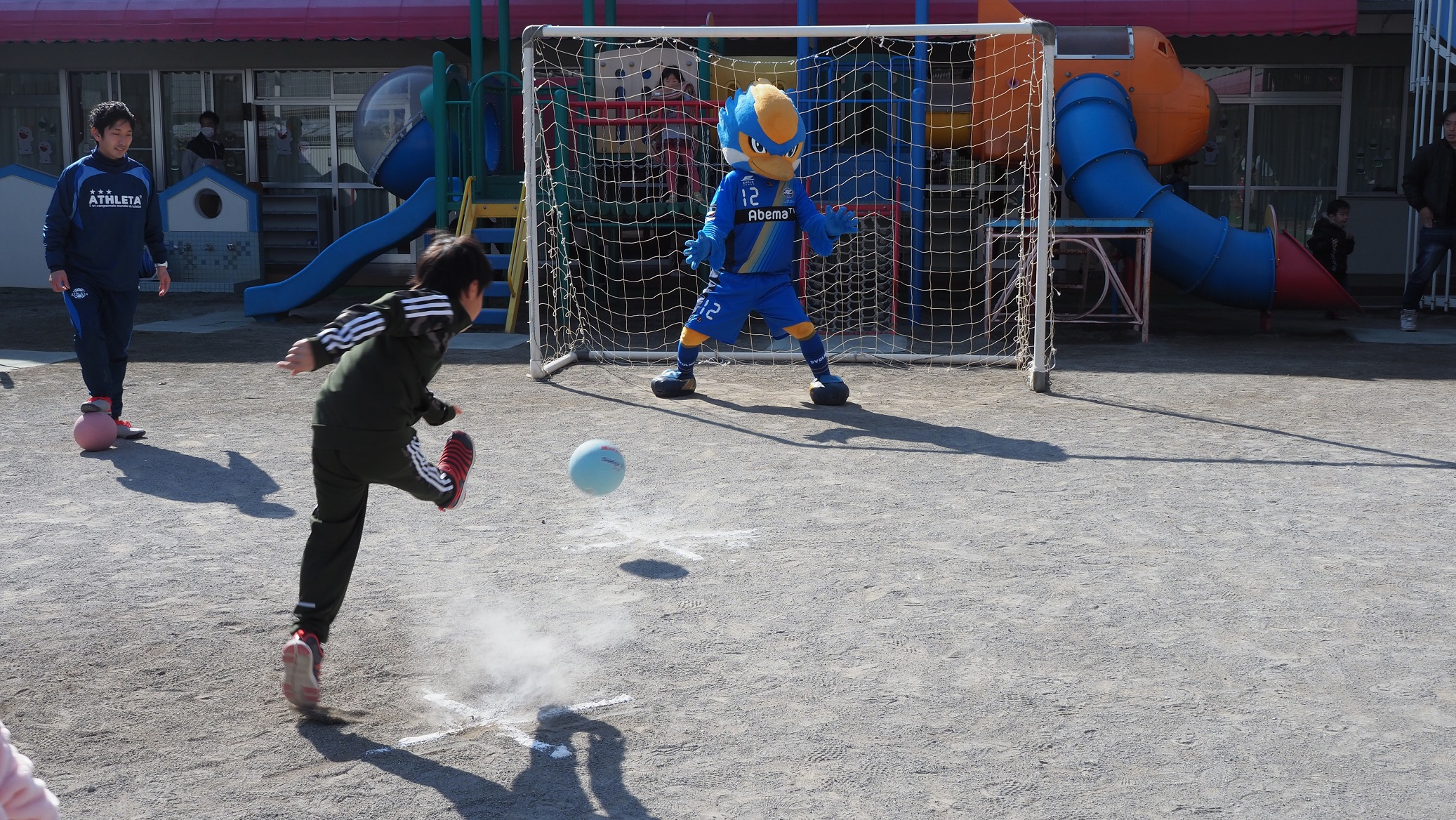 ゼルビーが きそ幼稚園 を訪問しました Fc町田ゼルビア オフィシャルサイト