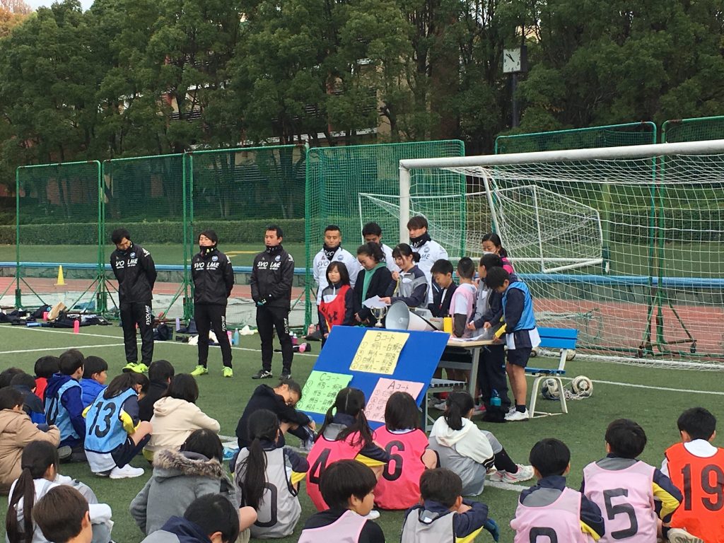岡田選手 佐野選手 橋村選手が 玉川サッカー大会 に参加しました Fc町田ゼルビア オフィシャルサイト