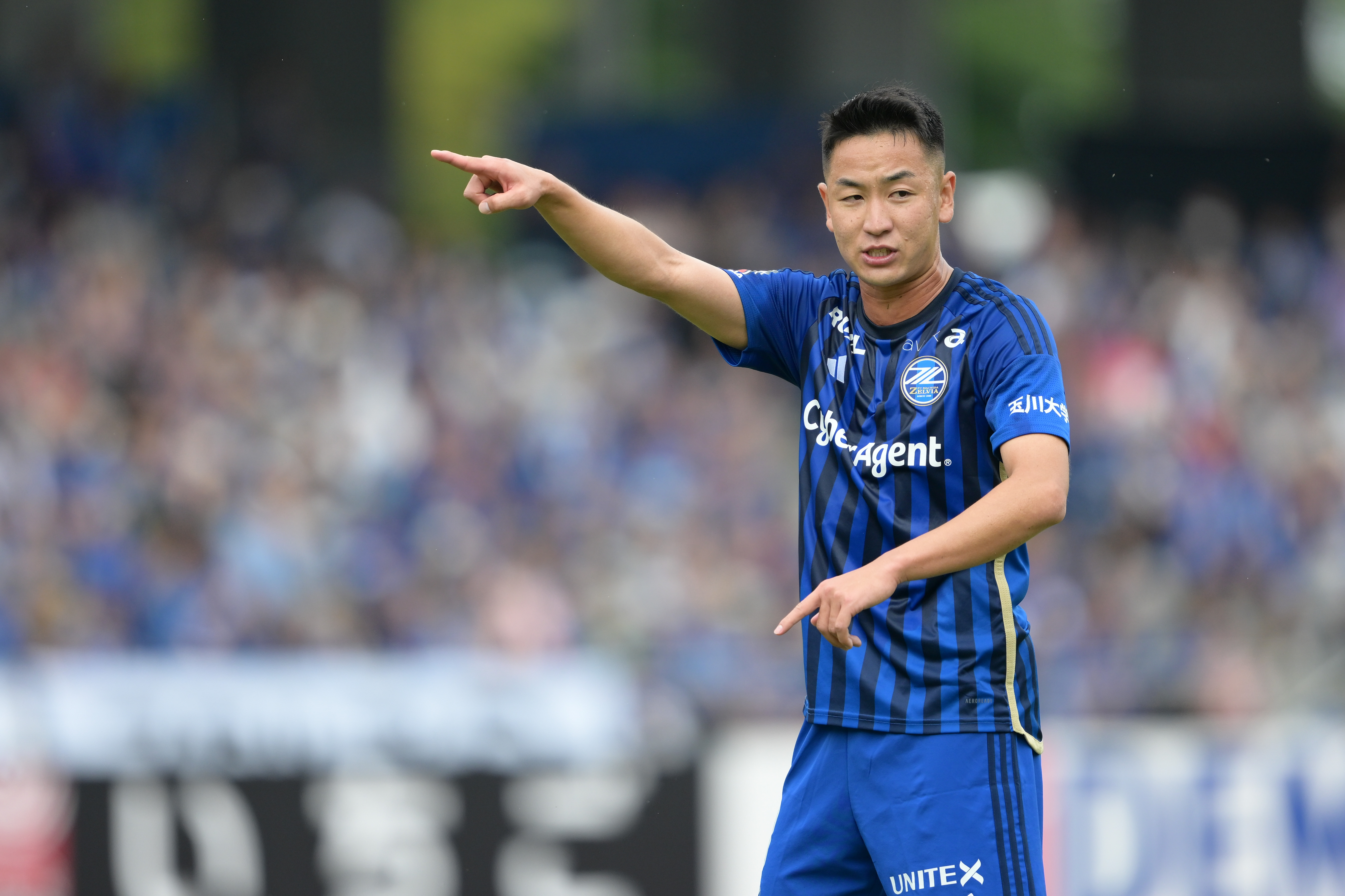 仙頭啓矢選手 「FOOTBALL ZONE」掲載のお知らせ