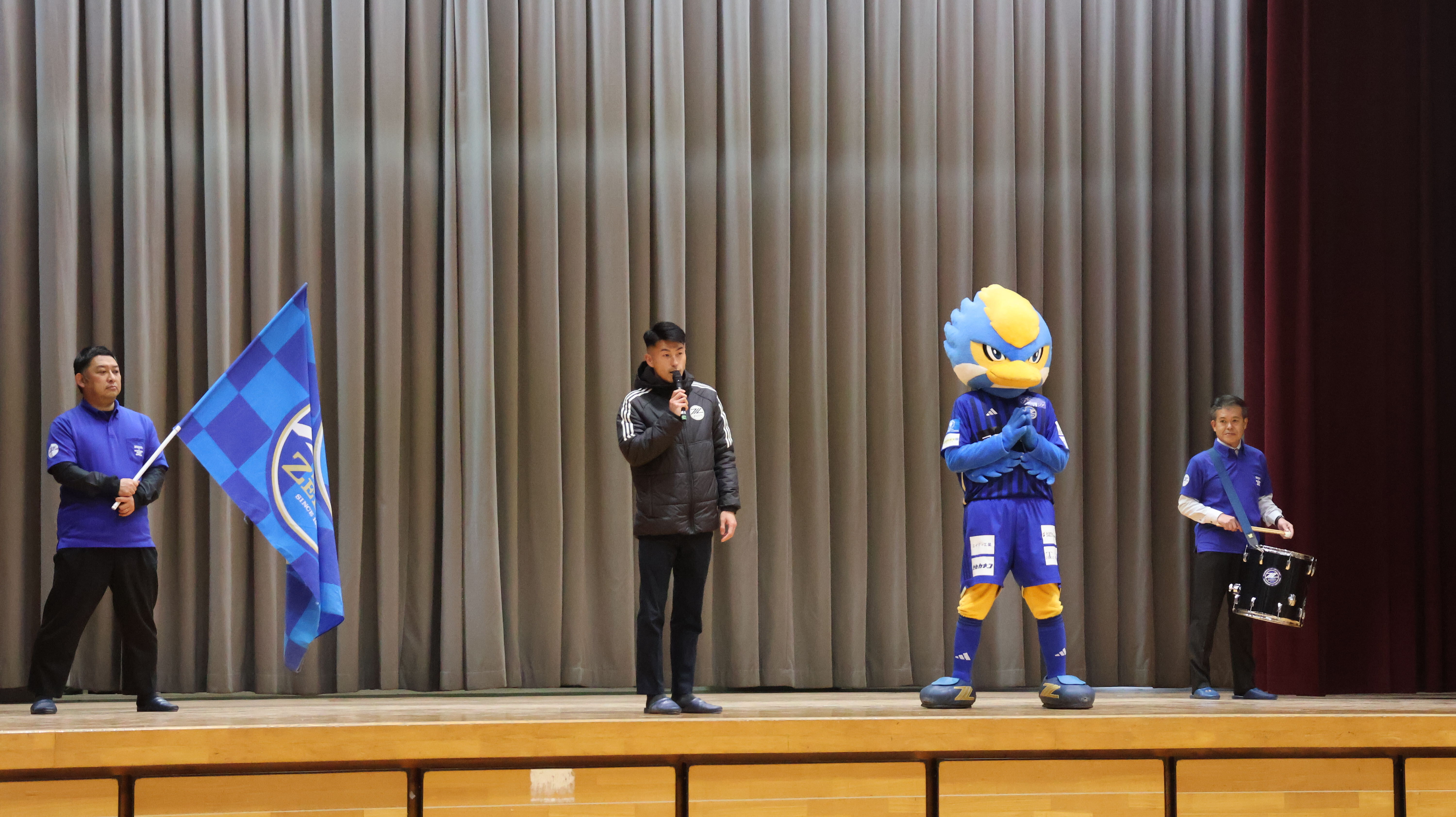 【活動報告】町田市立町田第一小学校にてゼルビア朝礼を実施！
