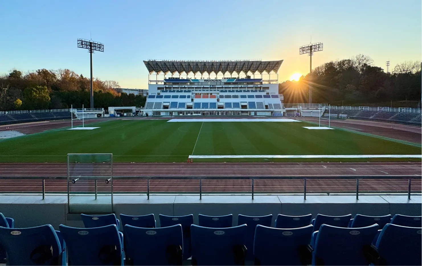 ⑭プレミアムシート