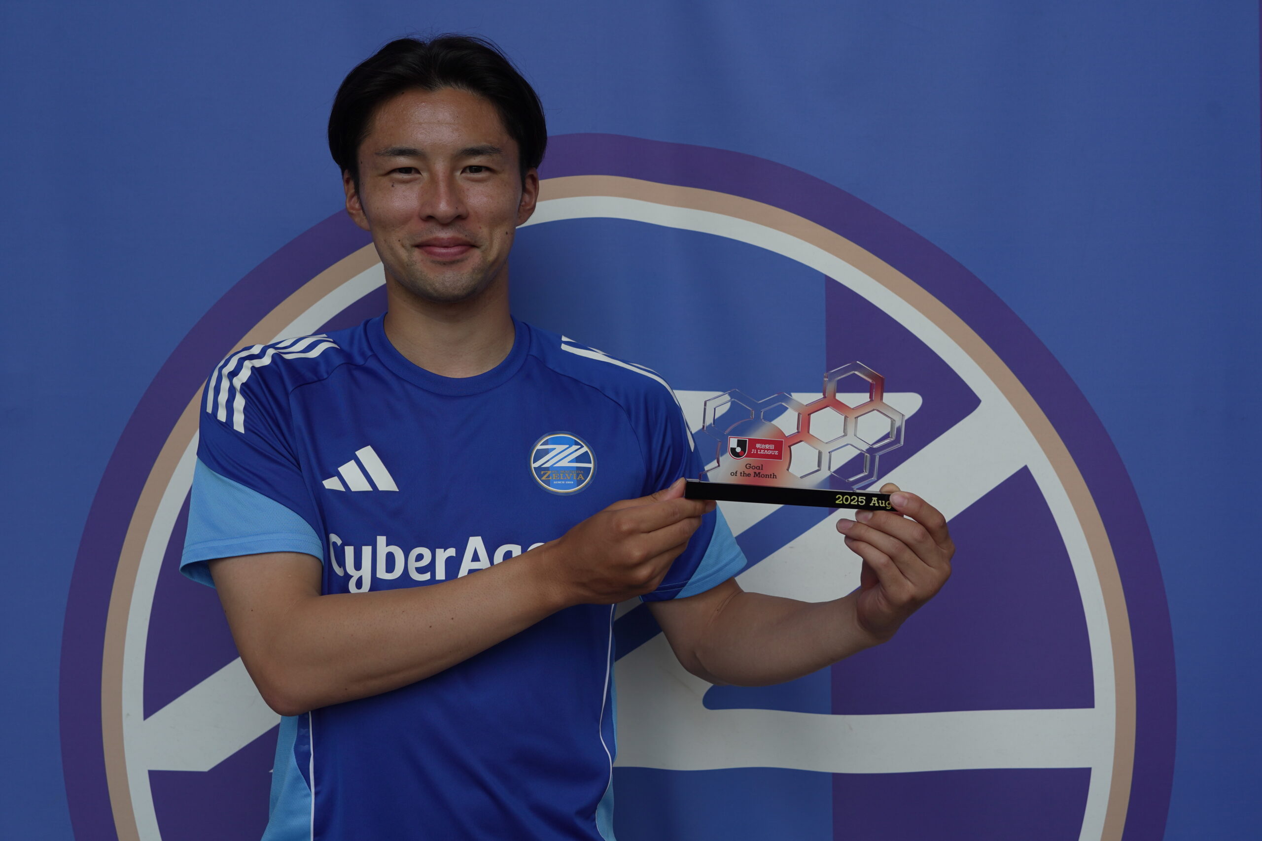 中山雄太選手 8月度「2025明治安田Jリーグ KONAMI 月間ベストゴール」受賞のお知らせ