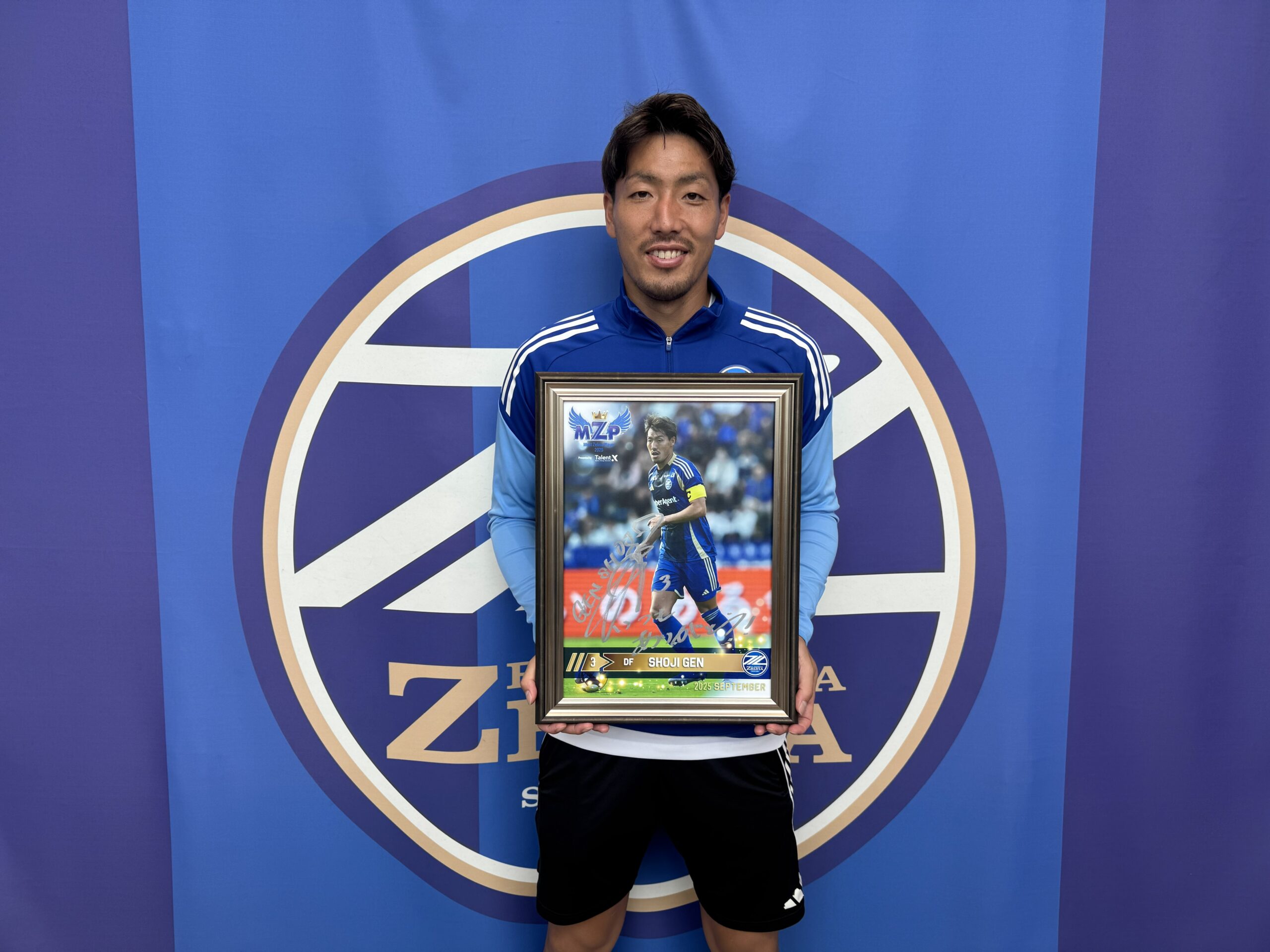 昌子源選手】9月のTalentX 月間MZP受賞記念オークション | お知らせ