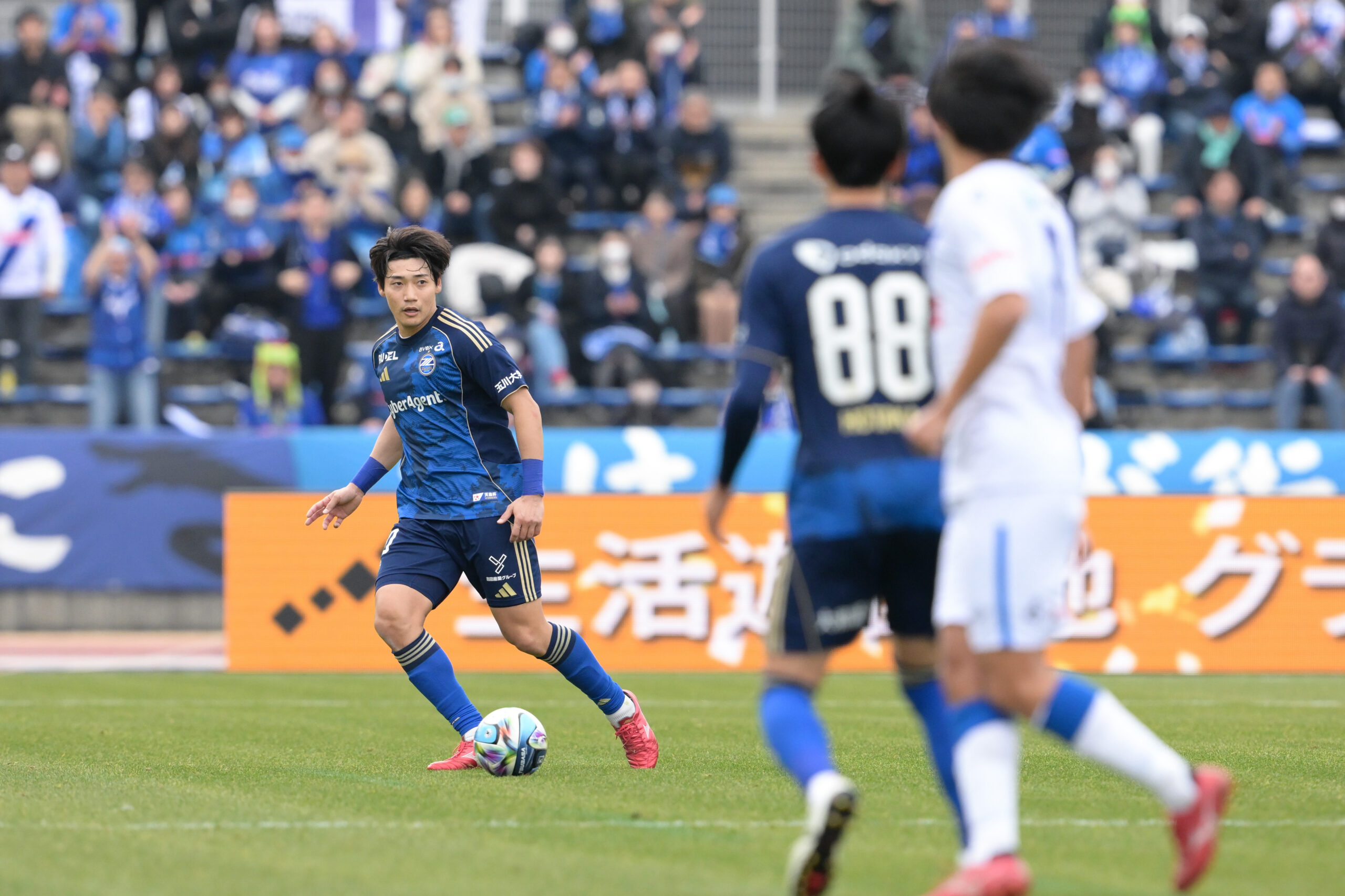 岡村大八選手「フットボールチャンネル」掲載のお知らせ